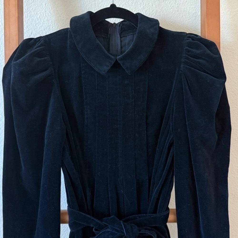 Vintage Laura Ashley puff sleeve velveteen pleat front black midi dress size 6